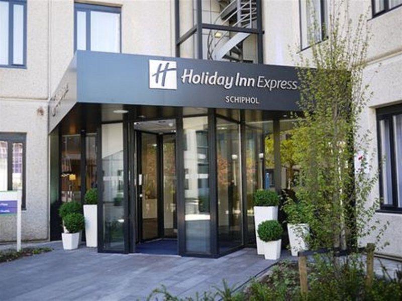 Holiday Inn Express Amsterdam - Schiphol, An Ihg Hotel Хоофдорп Екстериор снимка